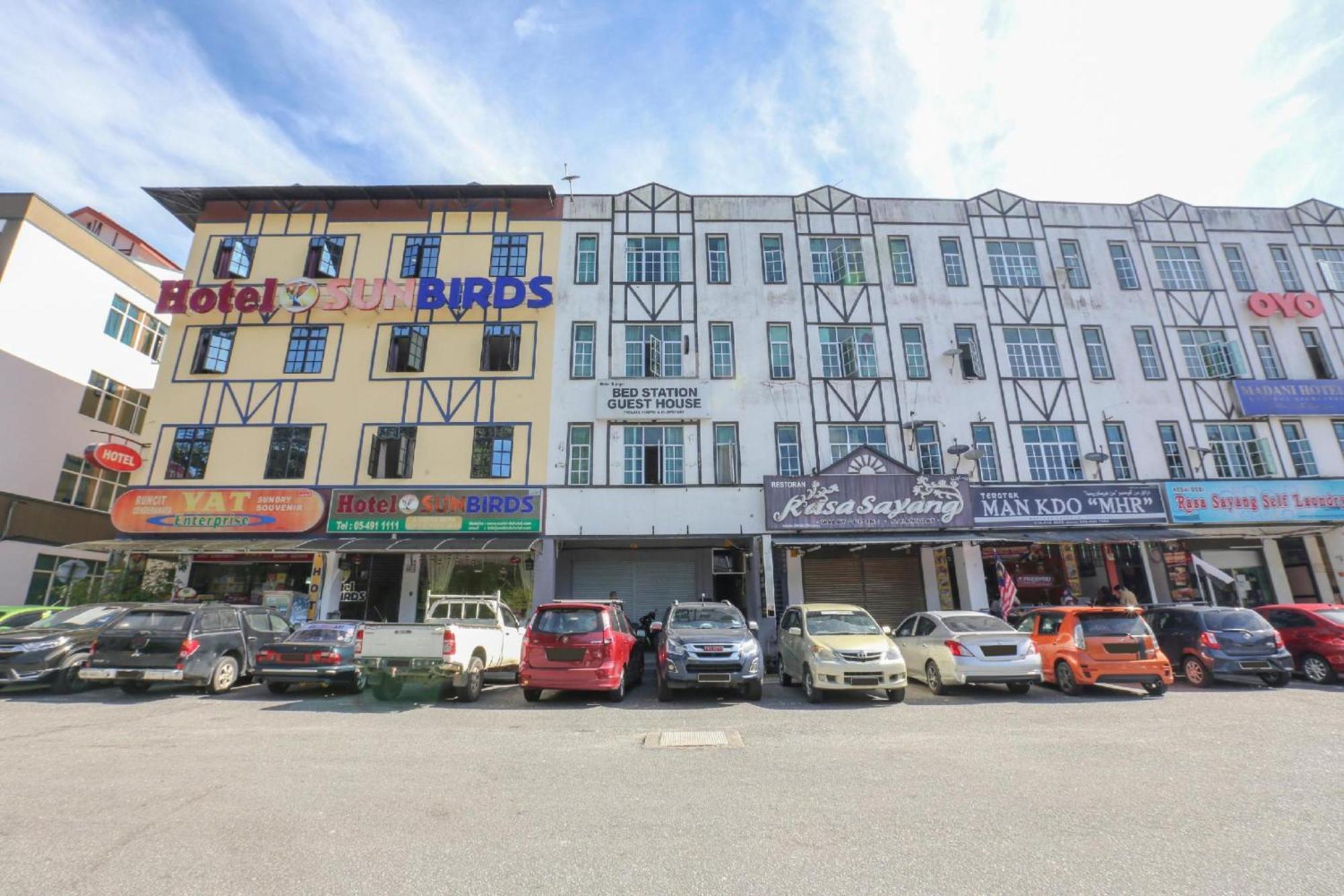 Spot On 89751 Bed Station Hotel 3*